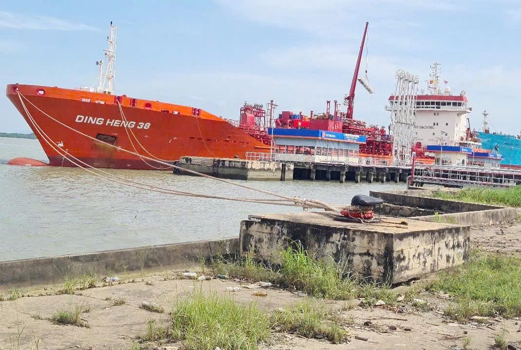 Golden Sea Shipping -The end year Party